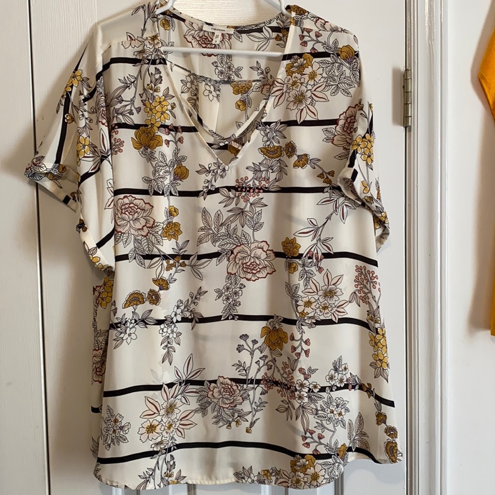Maurices size 3 top